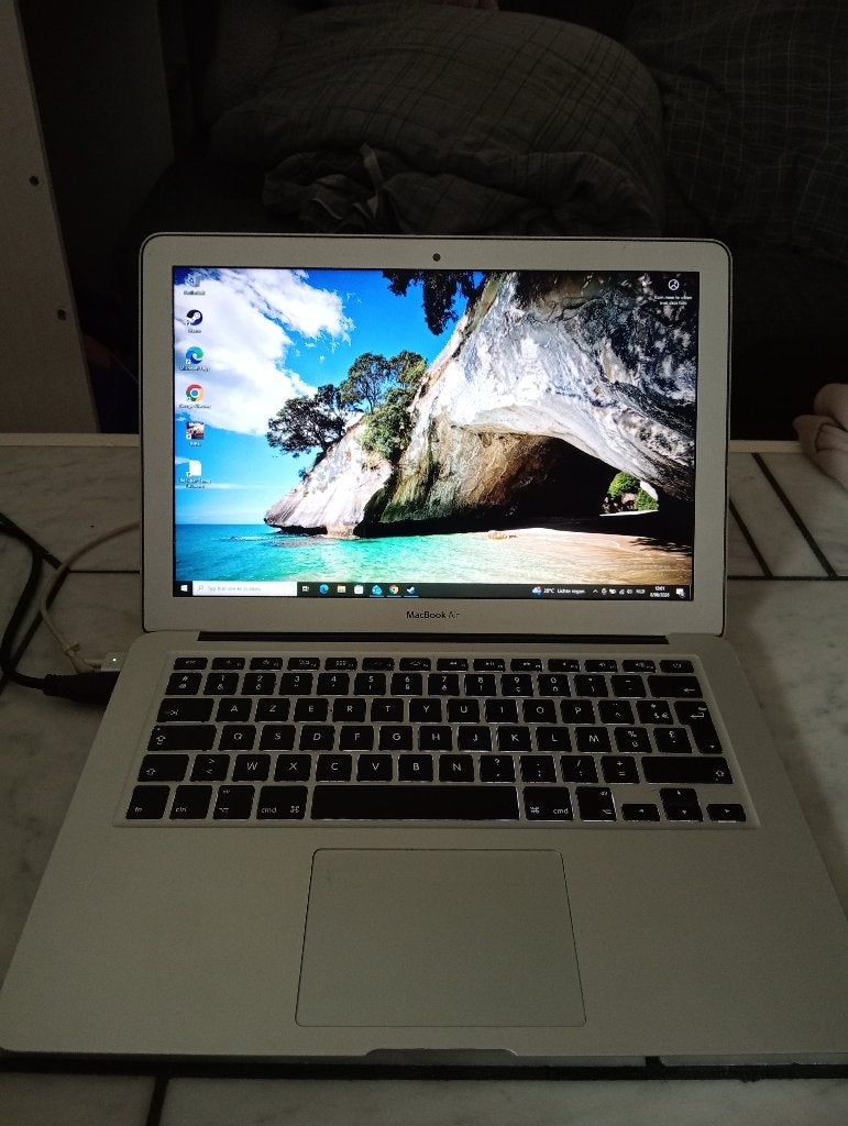 Macbook air 2015 met Windows 10!, Informatique & Logiciels, Apple Macbooks, Enlèvement ou Envoi, Moins de 2 Ghz, Utilisé, Azerty