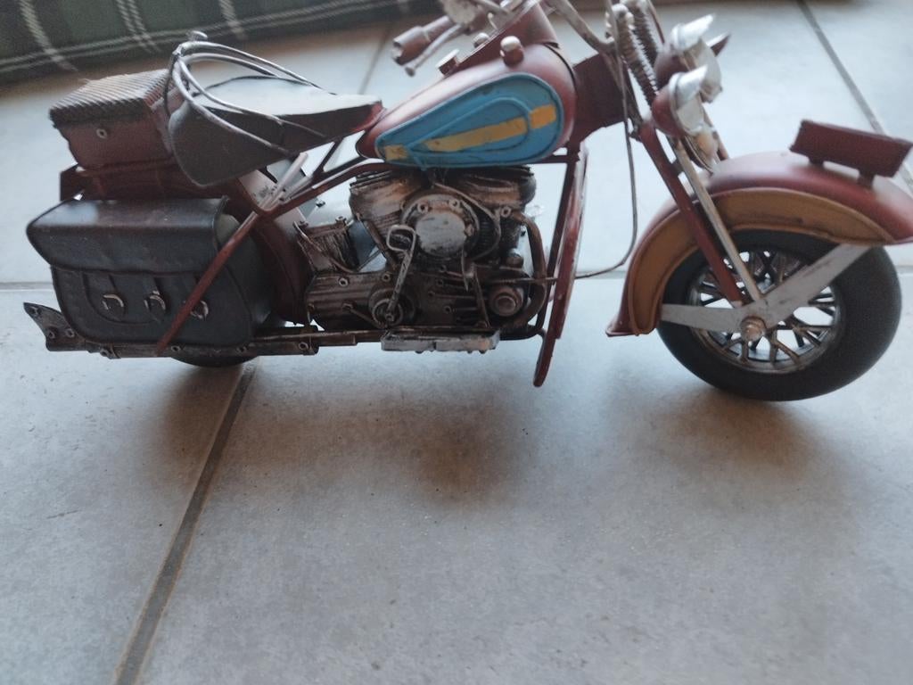 Motor goede staatschaalmodel, Ophalen