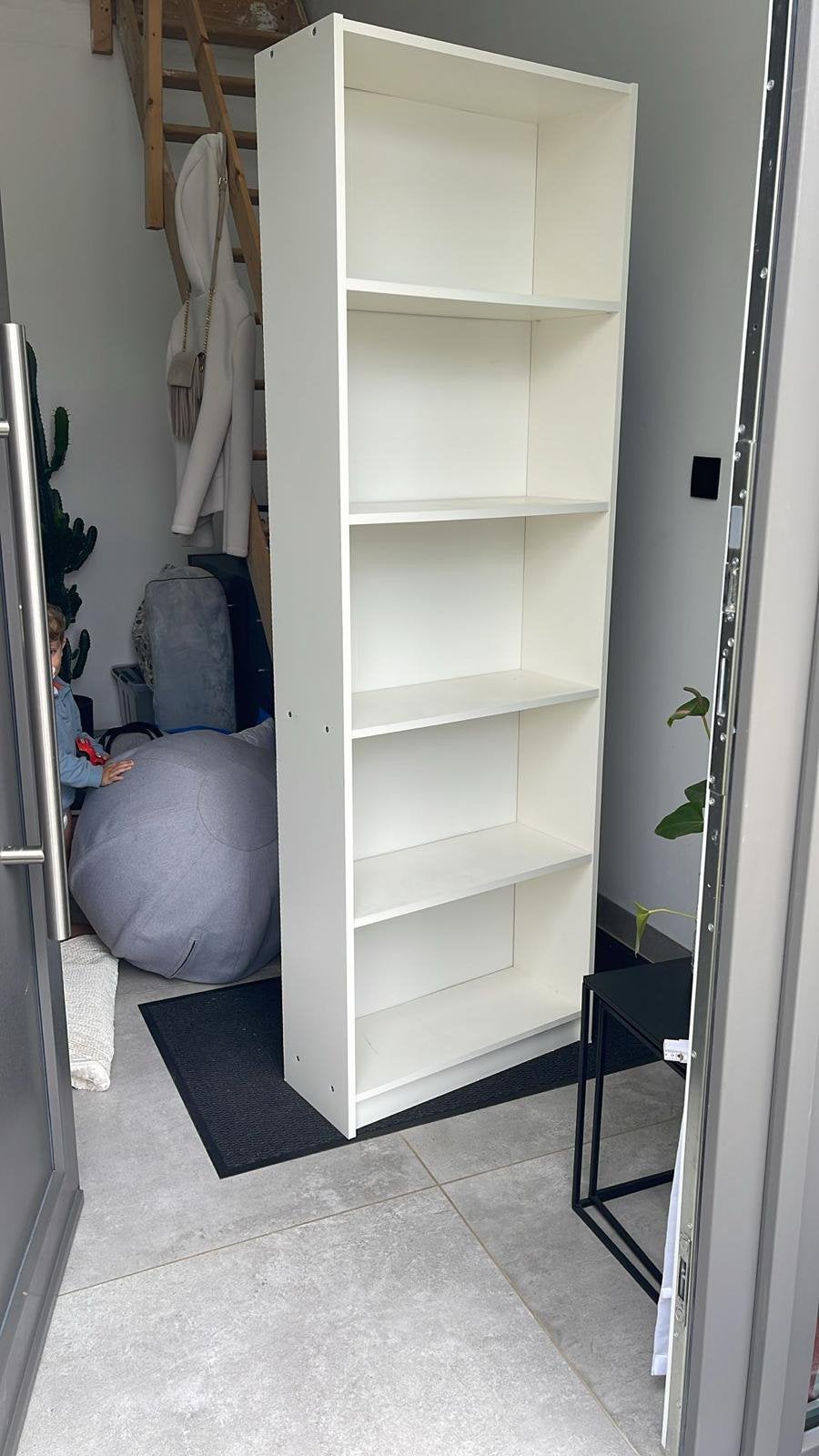 Bibliothèque / étagère IKEA blanche 5 niveaux, Ophalen, Zo goed als nieuw