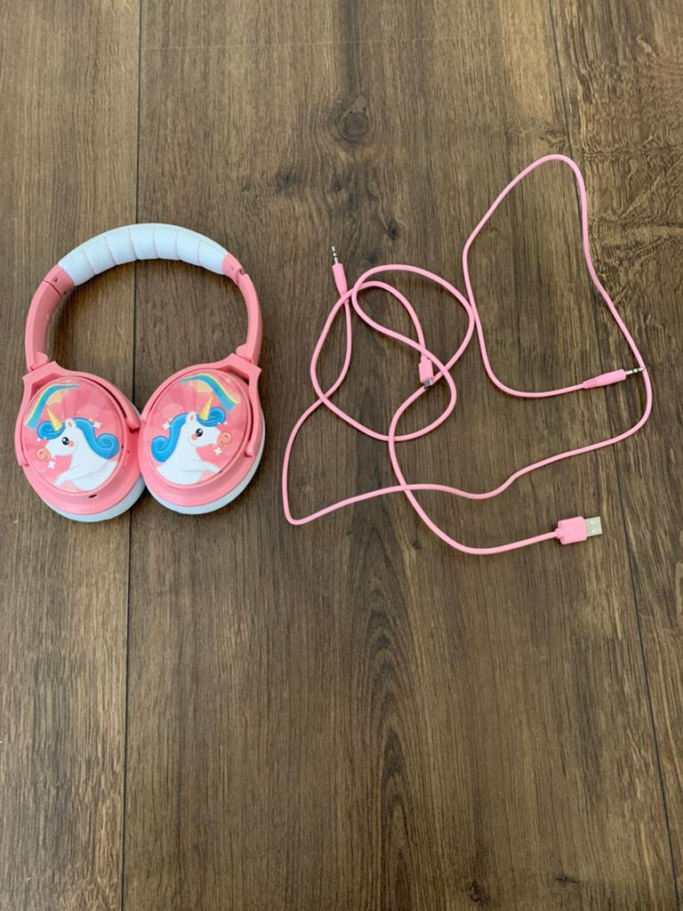 Roze unicorn hoofdtelefoon, Audio, Tv en Foto, Hoofdtelefoons, Gebruikt, Bluetooth, Op oor (supra aural), Ophalen