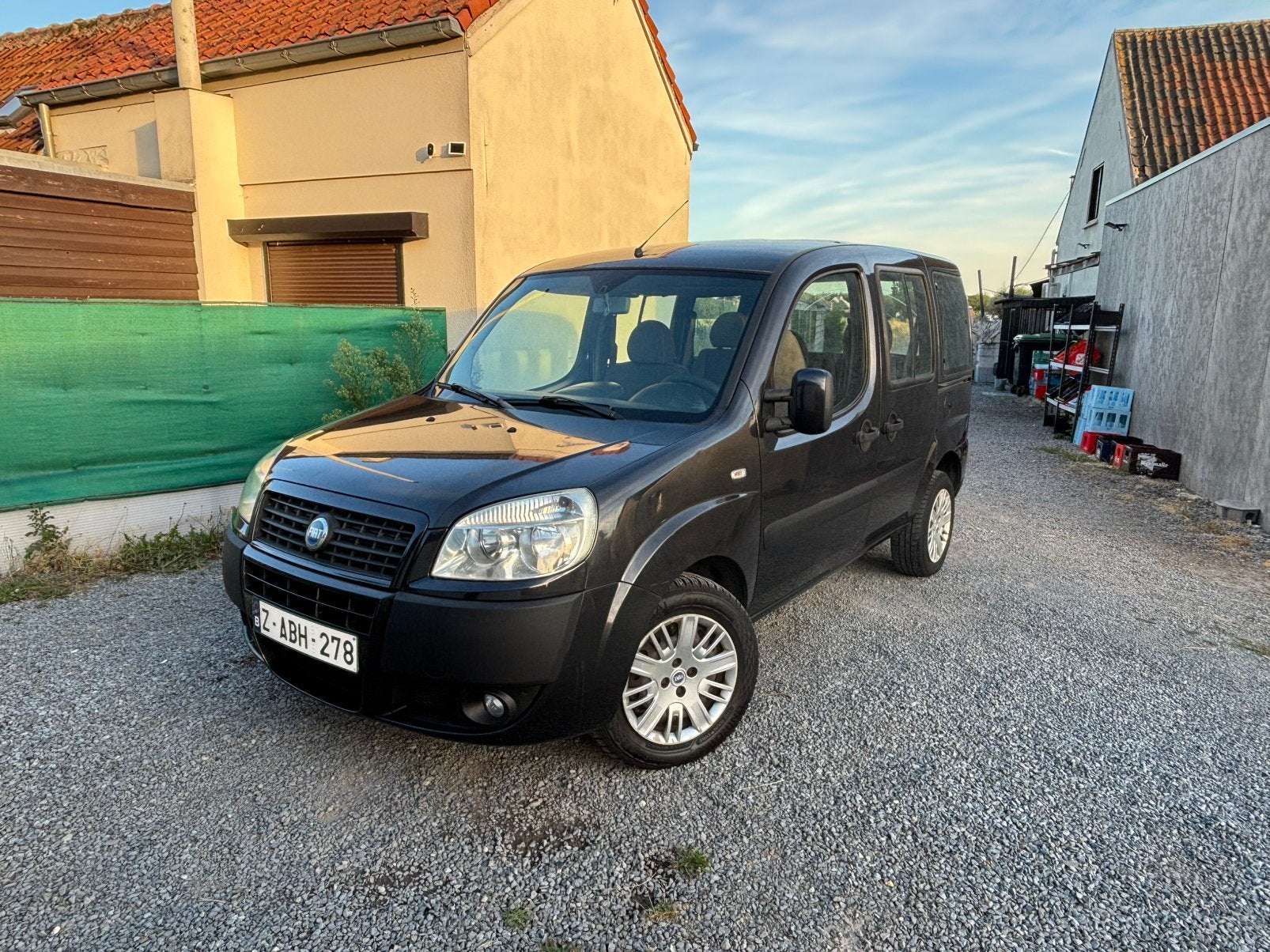 Fiat Doblo 1.4 - €2.499, Auto's, Voorwielaandrijving, Zwart, Bedrijf, Handgeschakeld