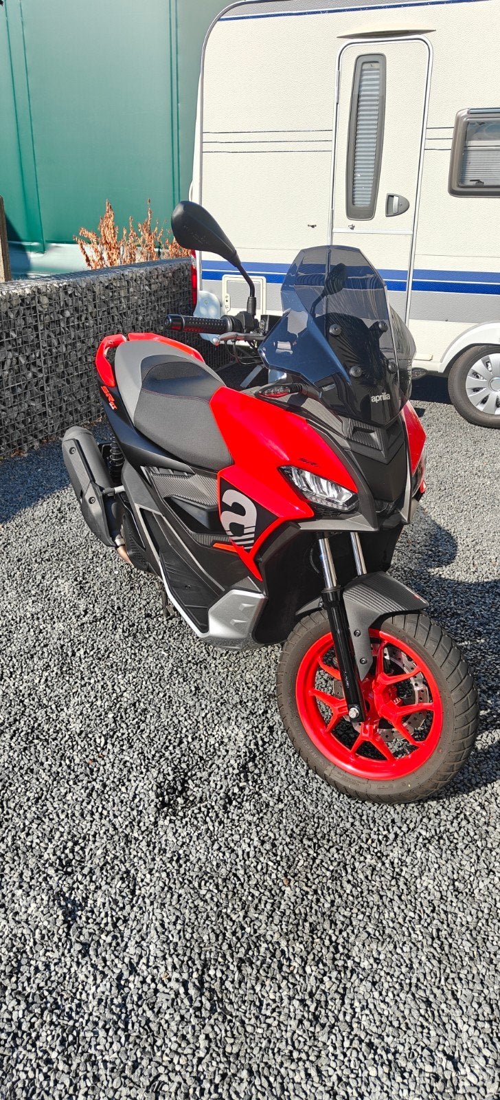Aprilia SR GT 125 – Slechts 7.358 km | 2023, Particulier, Scooter