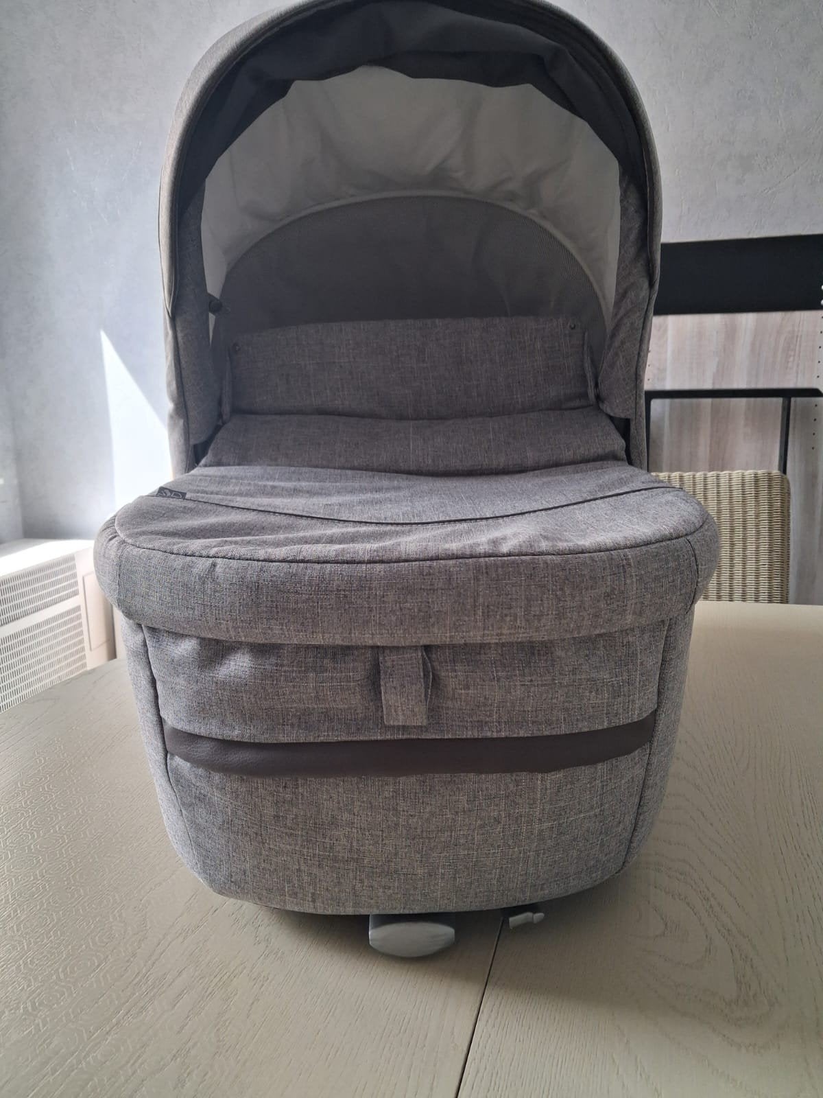 Te koop heel mooi reisbedje!, Ophalen