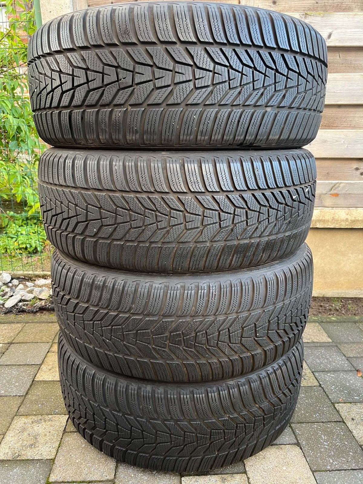 PNEUS D'HIVER HANKOOK 235/50/R19, Pneus hiver, Véhicule de tourisme, Pneu(s), 19 pouces