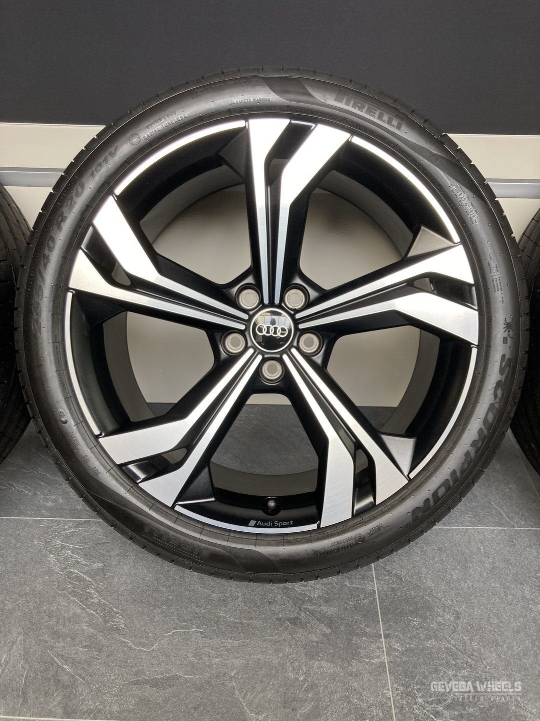 20” originele Audi Q3 F3 Sportback velgen + banden 5x112 83A, Auto-onderdelen, Gebruikt, 255 mm, -, -