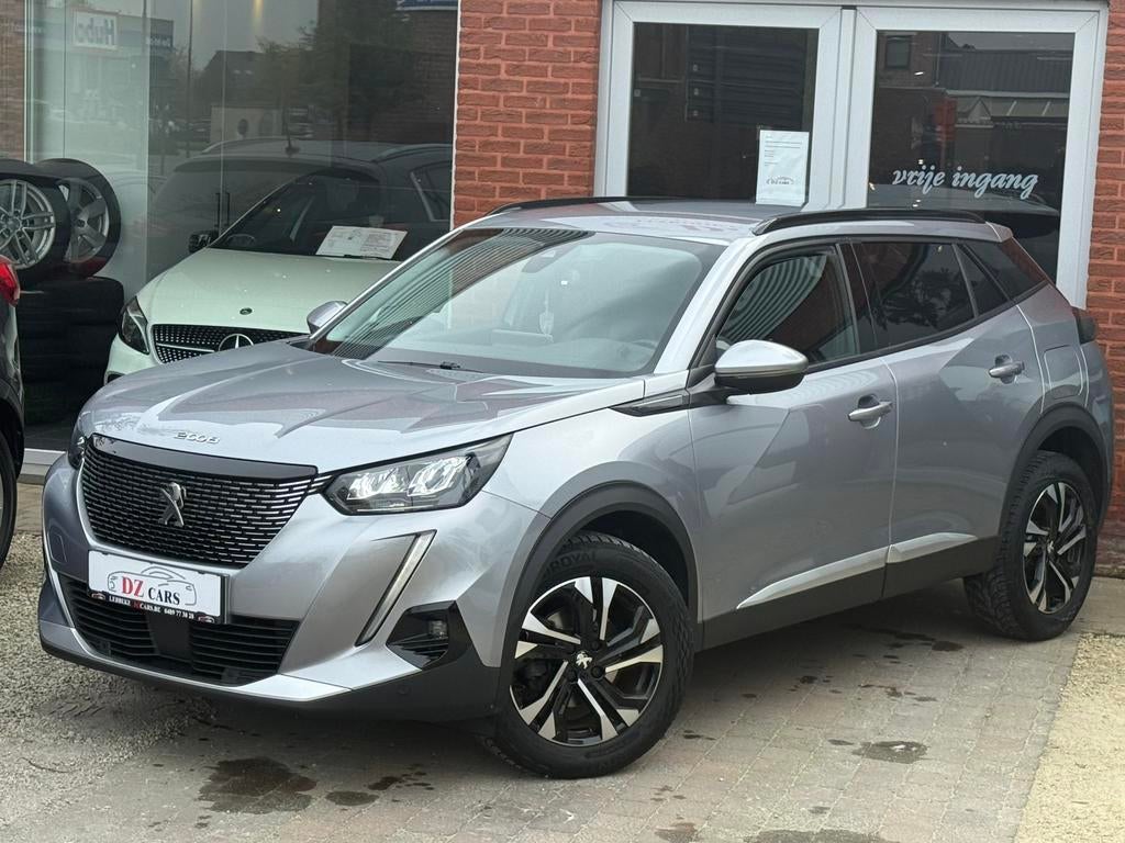 PEUGEOT 2008 ALLURE 1.2I 131PK |NAVI | CAMERA 360 |KEY LESS, Auto's, Voorwielaandrijving, 103 g/km, Leder en Stof, 5 deurs