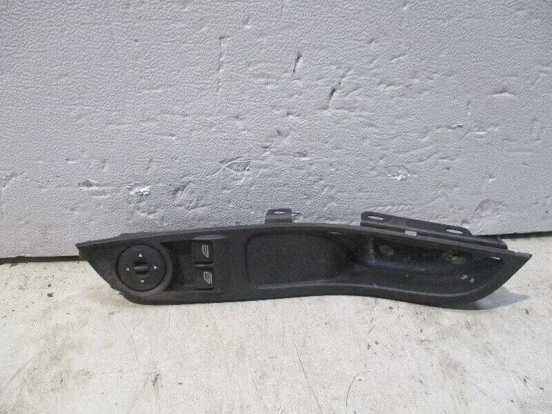 RAAMSCHAKELAAR LINKS VOOR Ford Focus 3 Wagon, Enlèvement ou Envoi, Henry-Ford-Straße 1 50735 Köln, DE, Ford-Werke GmbH, Kunden@ford.com