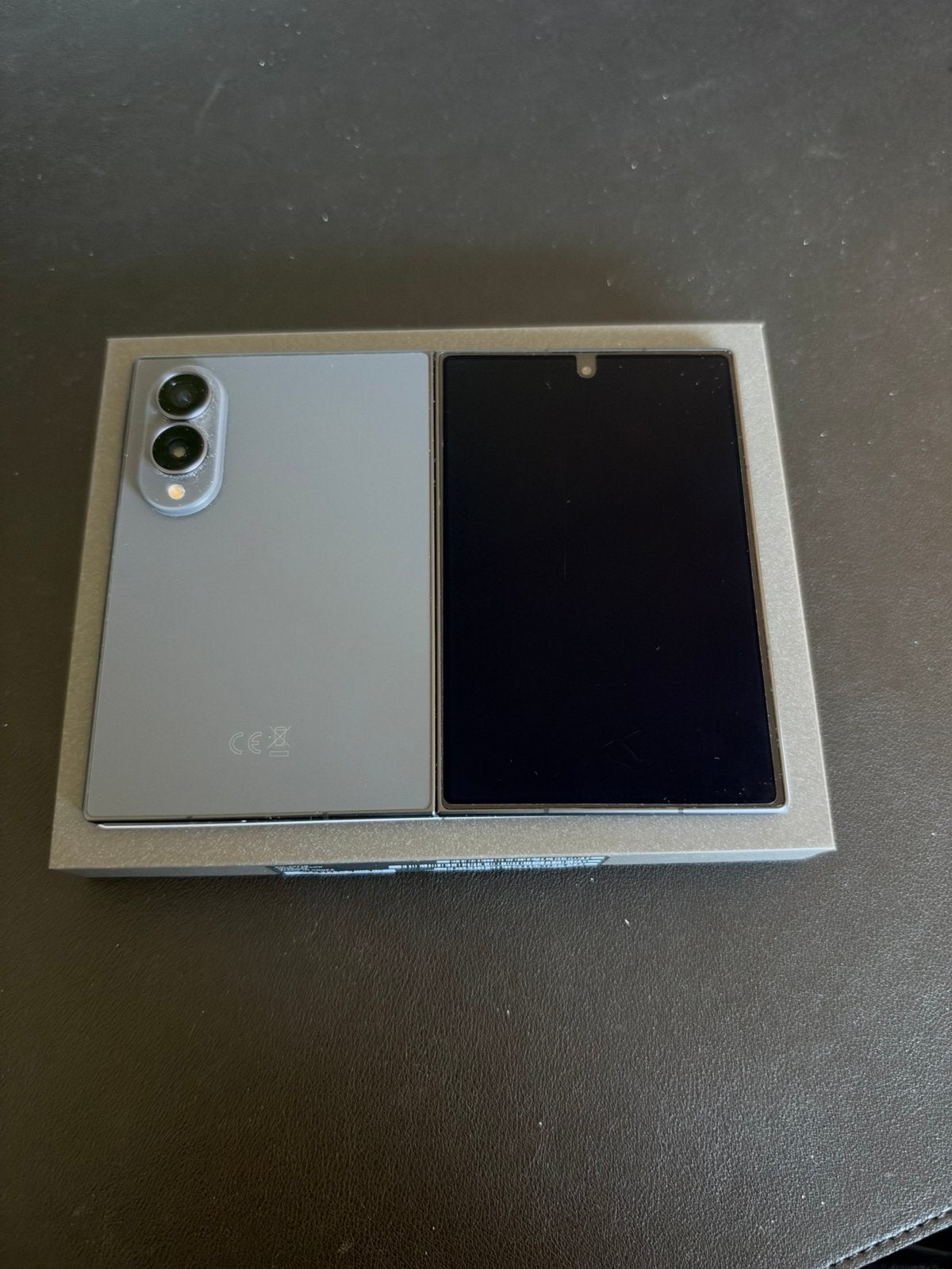 Samsung Z fold 8 graphite 256Gb, Enlèvement, Comme neuf