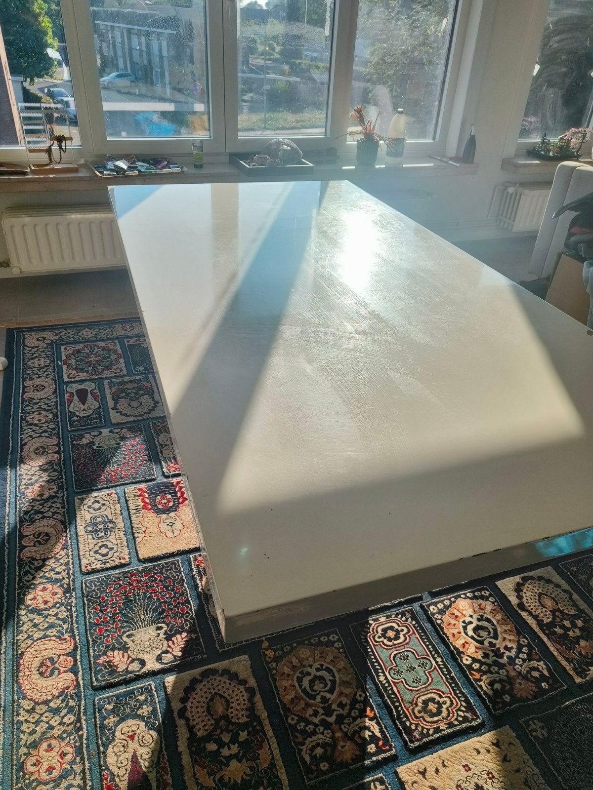 table de salon, Enlèvement