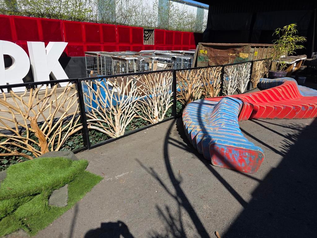 Séparateur de pièce/revêtement mural en teck recyclé, Tickets & Billets, Sport | Autre
