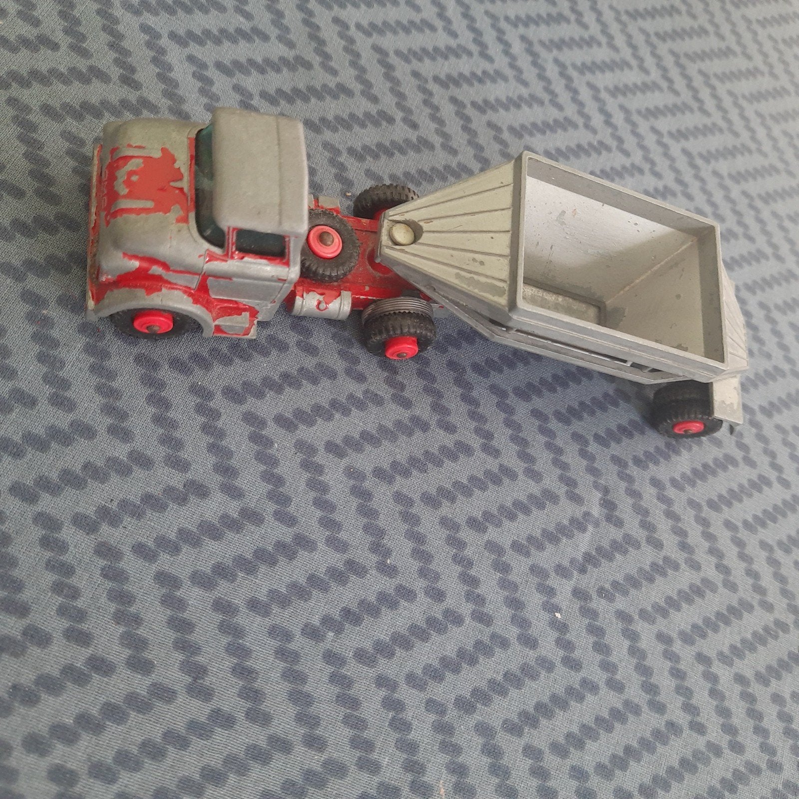 MATCHBOX UK MAJOR PACK M-4*TRACTEUR GMC+TRÉMIE FRUEHAUF*VINT, Enlèvement, Utilisé, Bus ou Camion, Matchbox