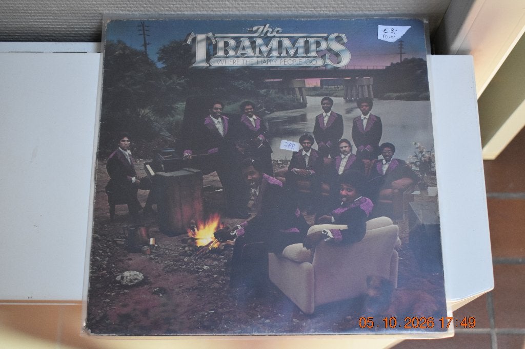 LP : The Trammps - Where the happy people go, Beschermende buitenhoes, Ophalen of Verzenden, Gebruikt, LP