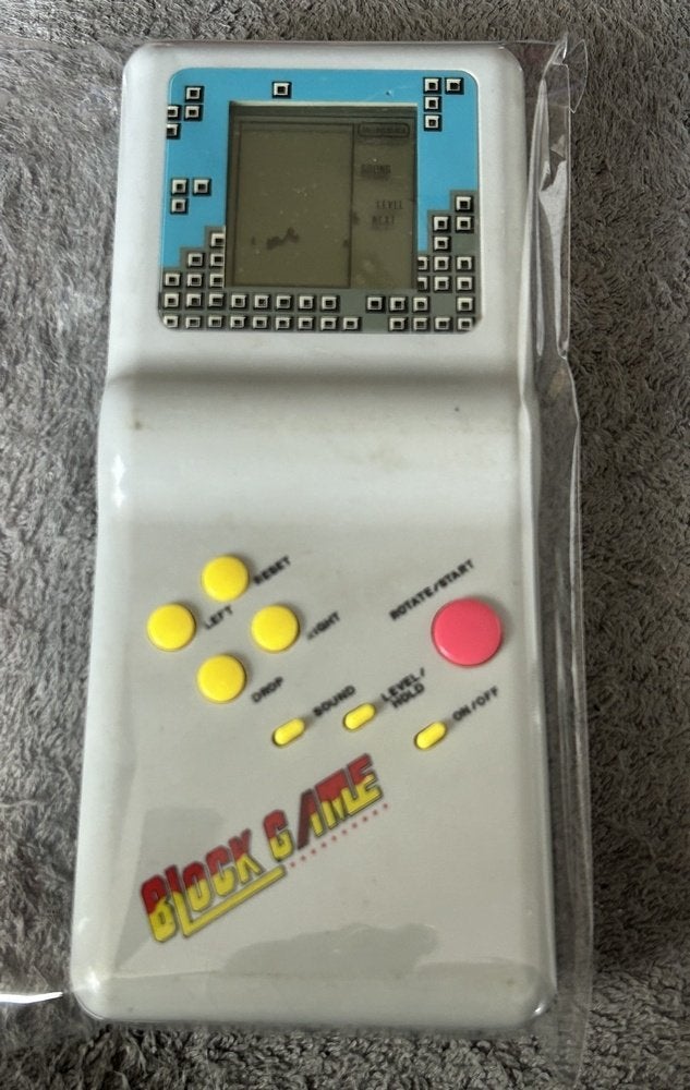 Console jeu vidéo vintage > Brick Game, Consoles de jeu & Jeux vidéo, Enlèvement ou Envoi, Utilisé