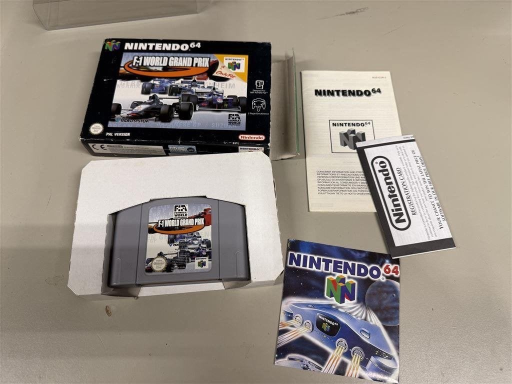 Nintendo 64 F-1 world Grandprix met doos en boekje 2, Games en Spelcomputers, Ophalen of Verzenden, Zo goed als nieuw