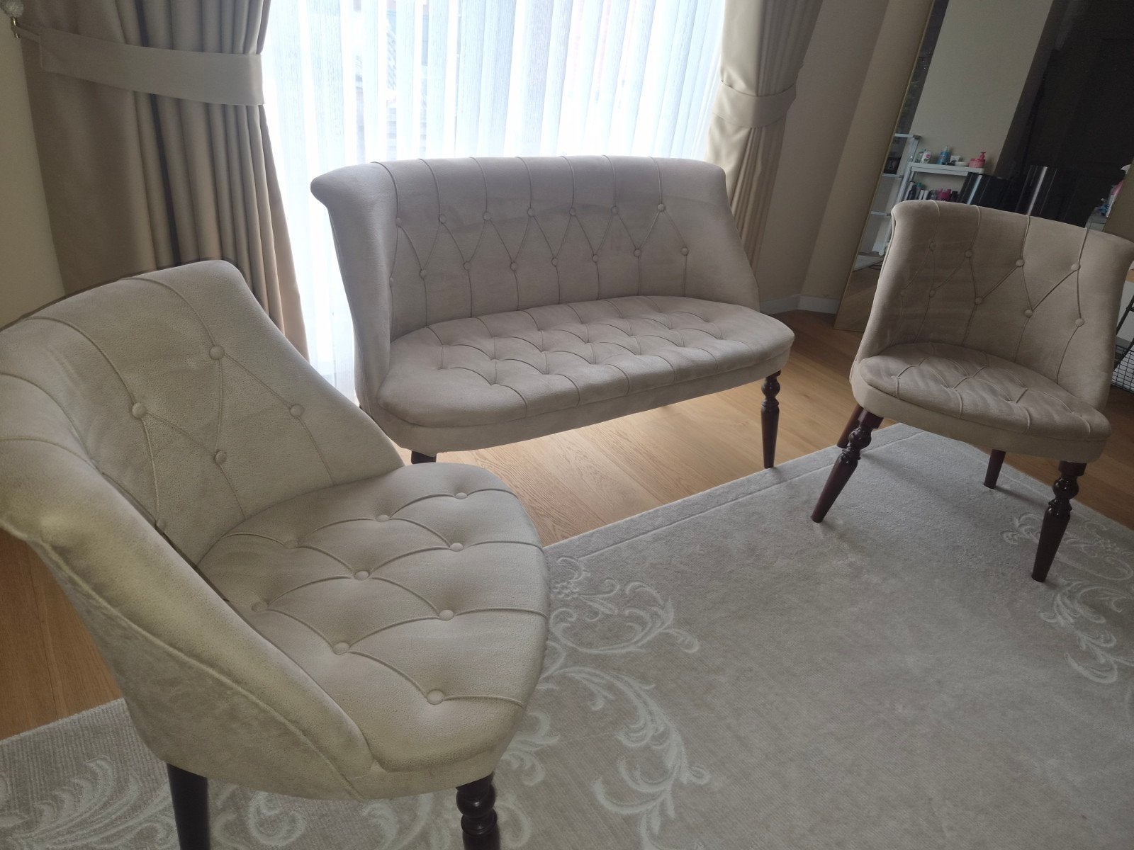 1 tweezitsbank.2 fauteuils in goede staat.
- 2 fauteuils, i, Ophalen, Minder dan 75 cm, 150 tot 200 cm, Vintage