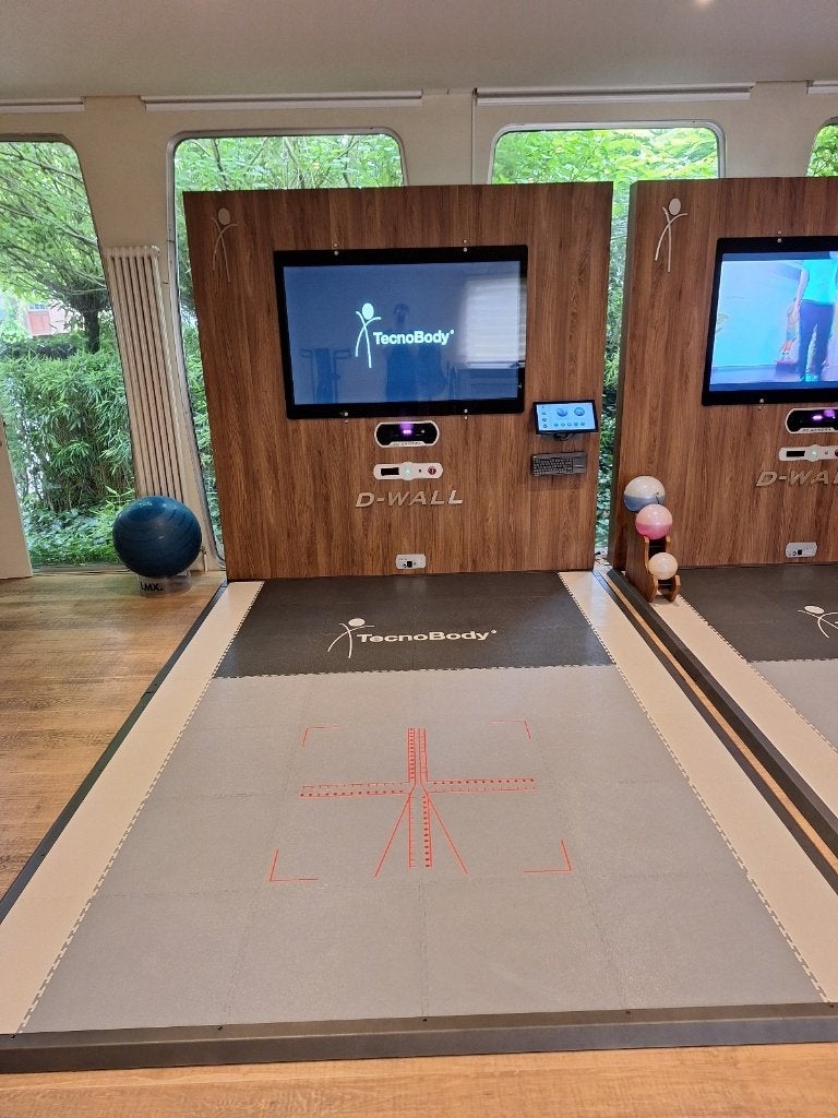 D Wall Elite Tecnobody - 3D & force plate kinesitherapie, Sport en Fitness, Overige Sport en Fitness, Ophalen, Zo goed als nieuw