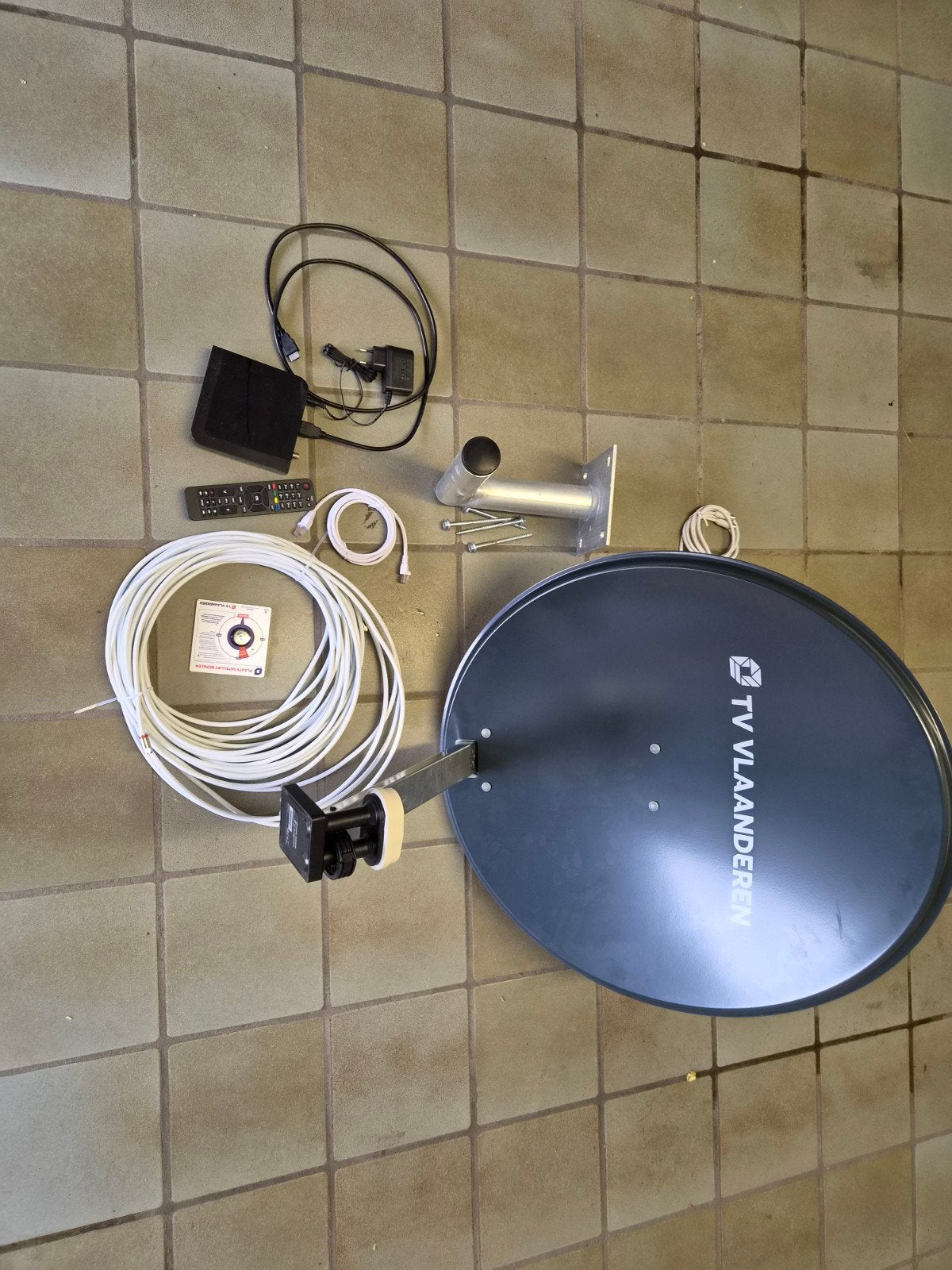 tv vlaanderen pakket, Ophalen
