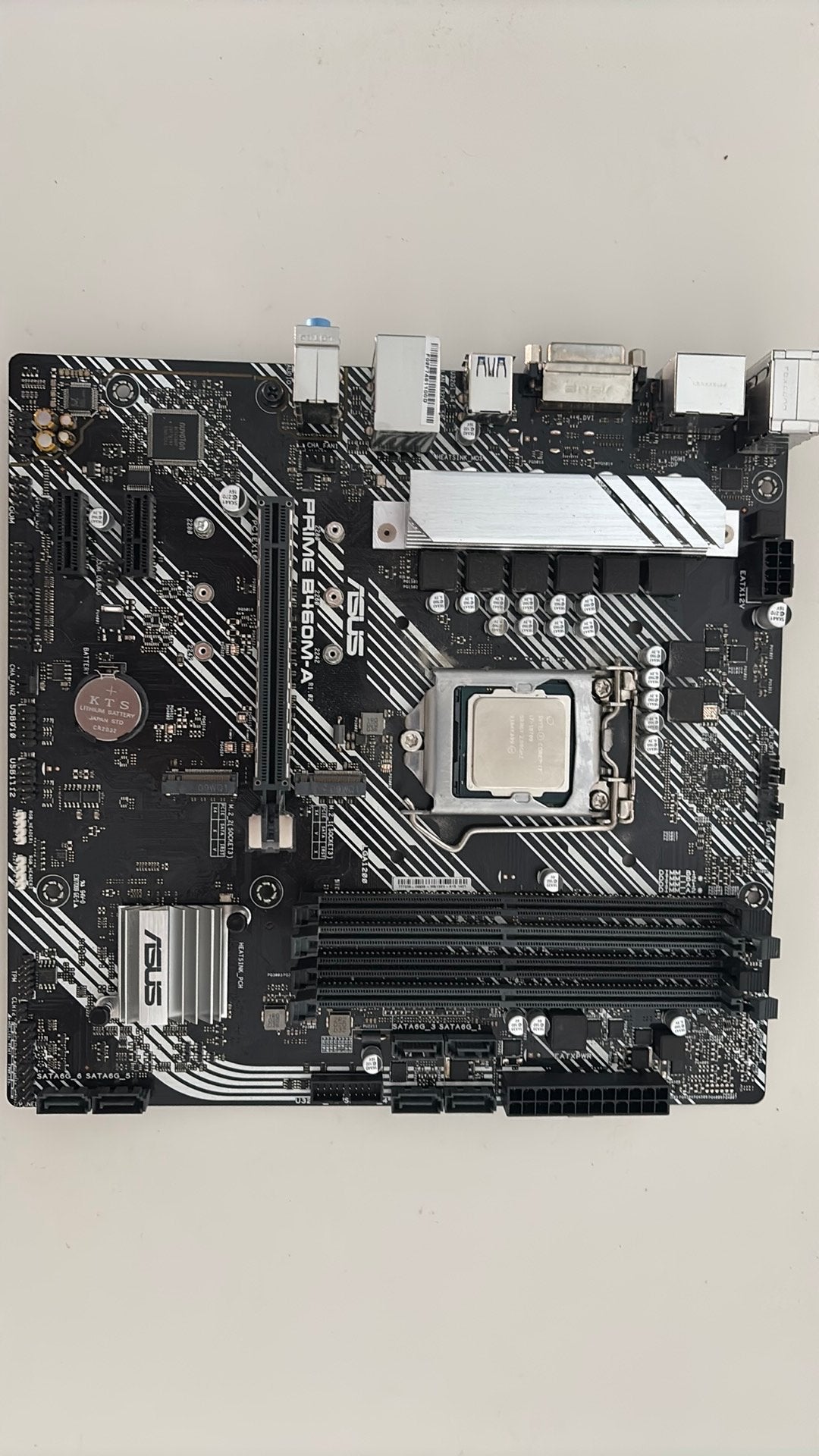 Moederboard Prime b460M-A + cpu core i7-10700, Informatique & Logiciels, Enlèvement, Comme neuf