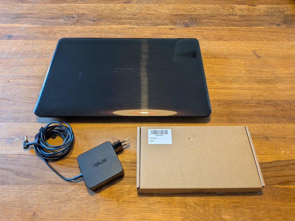 Windows Laptop - i5 | 8GB DDR4 | 240GB SSD, 256 GB, Enlèvement ou Envoi, 17 pouces ou plus, 8 GB
