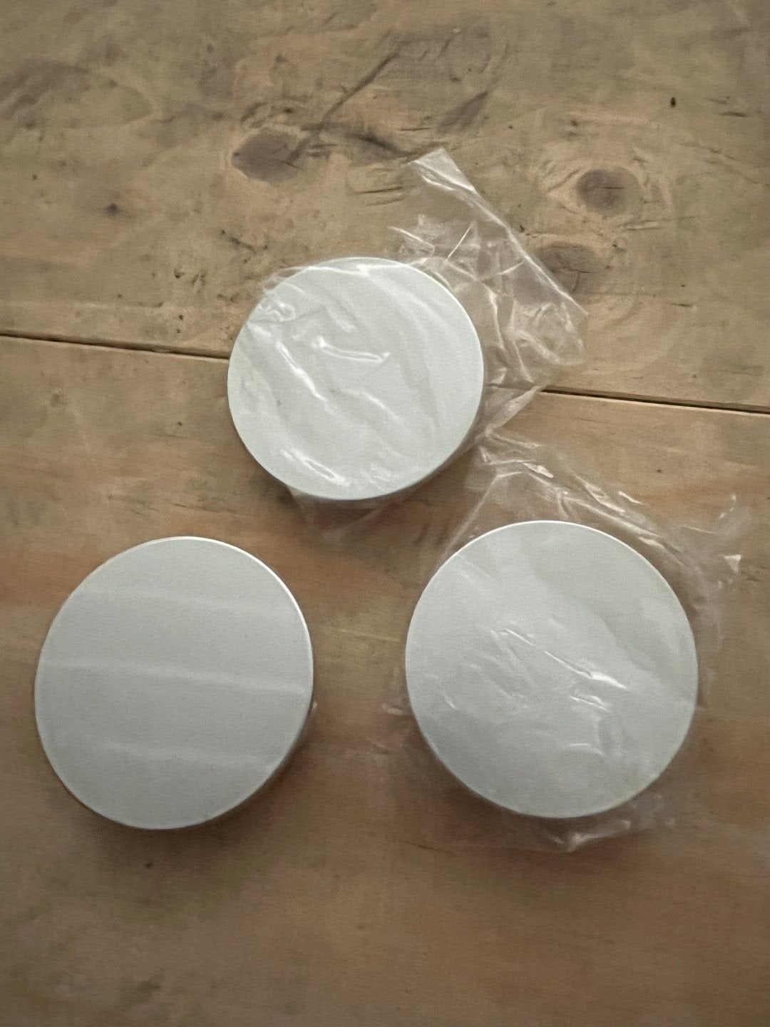 3 naafkapjes zonder iets er op., Neuf, -, -, -