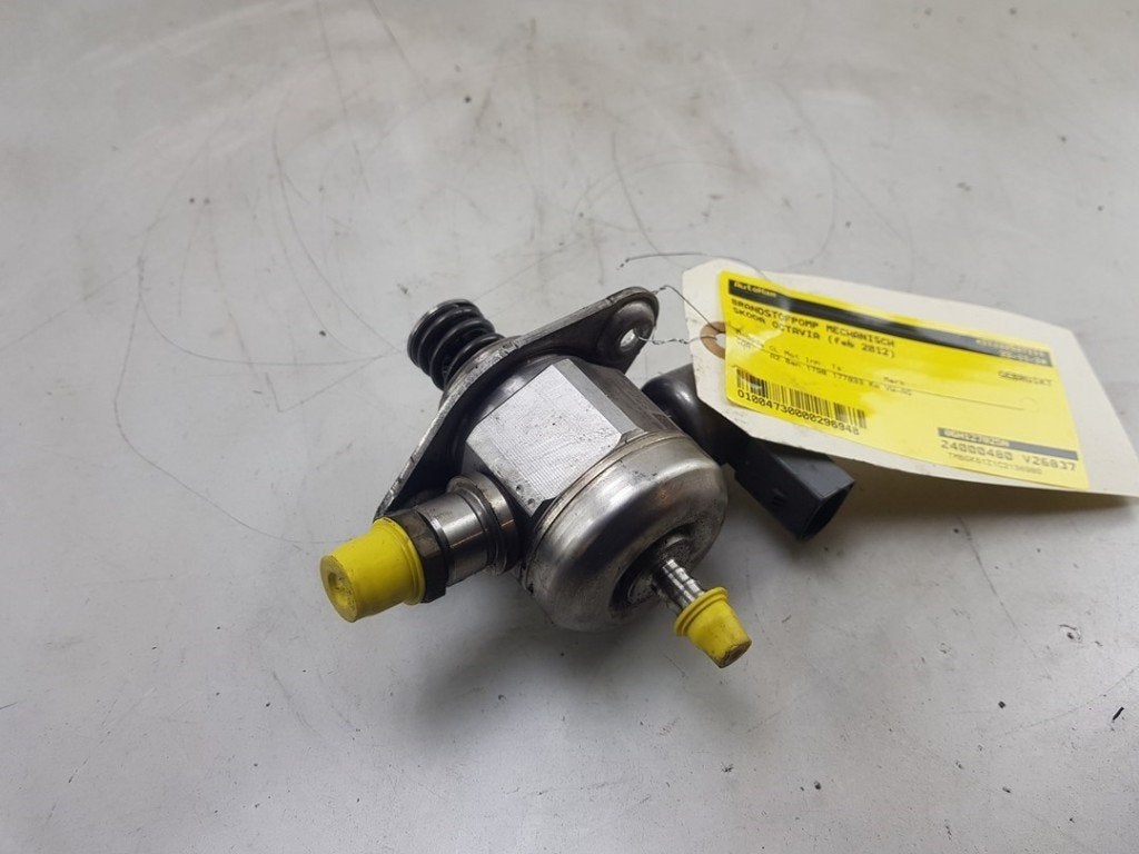 BRANDSTOFPOMP MECHANISCH Skoda Octavia Combi (1Z5), Auto-onderdelen, Brandstofsystemen, Skoda, Gebruikt