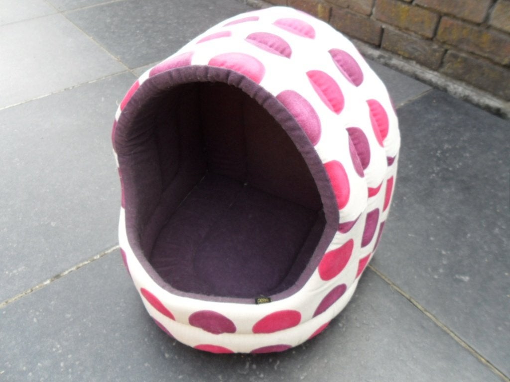 Panier confortable et réconfortant pour chat Riga Collection, Enlèvement, Comme neuf