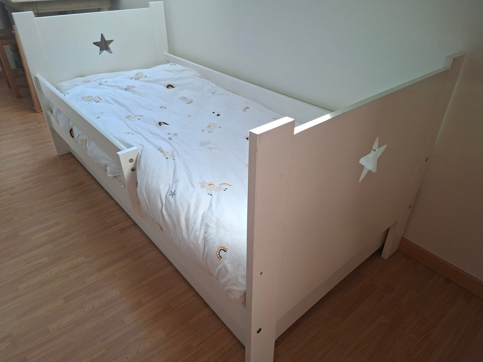 Juniorbed Petite Amélie Wit 160x70 + alle accessoires, Kinderen en Baby's, Kinderkamer | Bedden, 70 tot 85 cm, 140 tot 160 cm