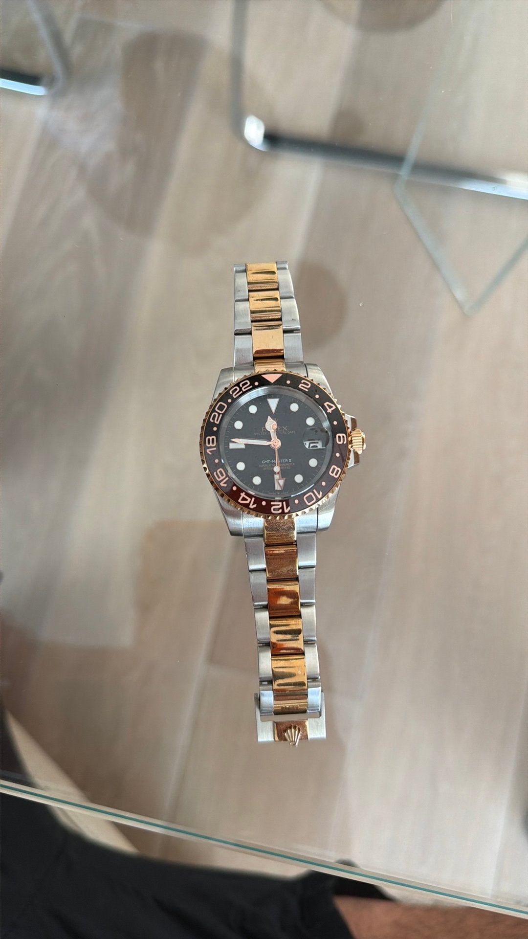 Rolex gmt master 2 rose gold (rootbeer), Handtassen en Accessoires, Horloges | Dames, Ophalen, Zo goed als nieuw, Rolex
