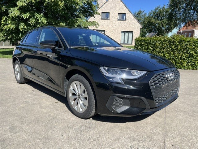 Audi A3 40TFSIe AUT 1.4 Plug-In Hybride MET 12.000km EN navi, Autos, 1395 cm³, Achat, Entreprise, Noir