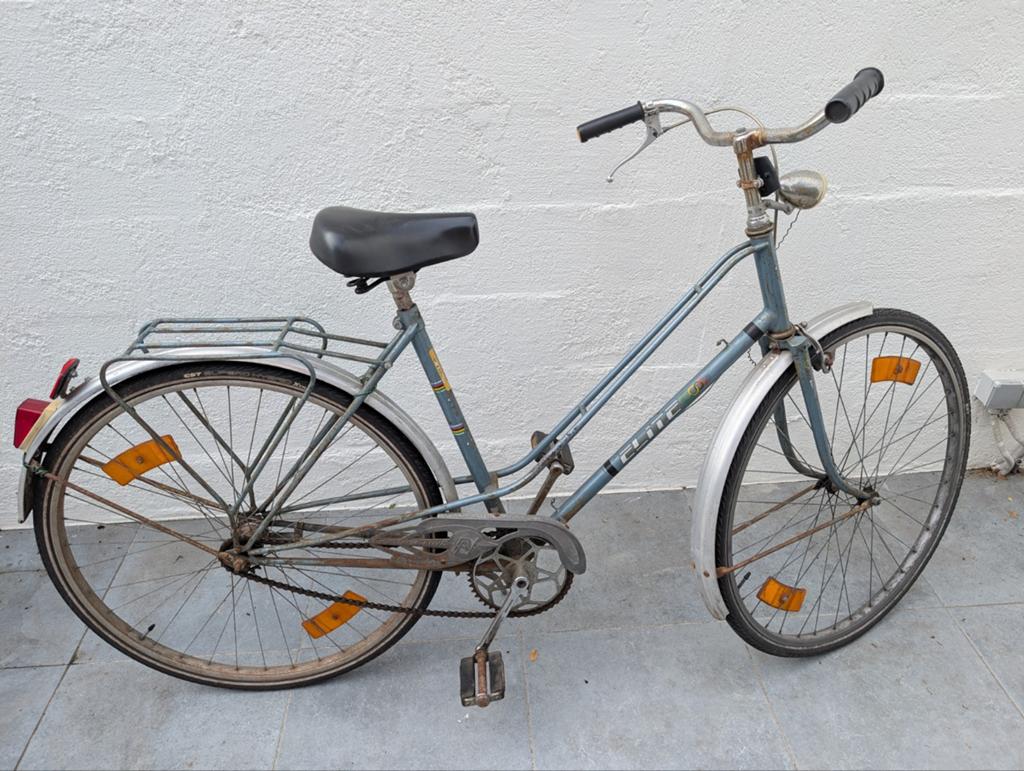 Retro fiets, Terugtraprem, Gebruikt, Versnellingen, Ophalen