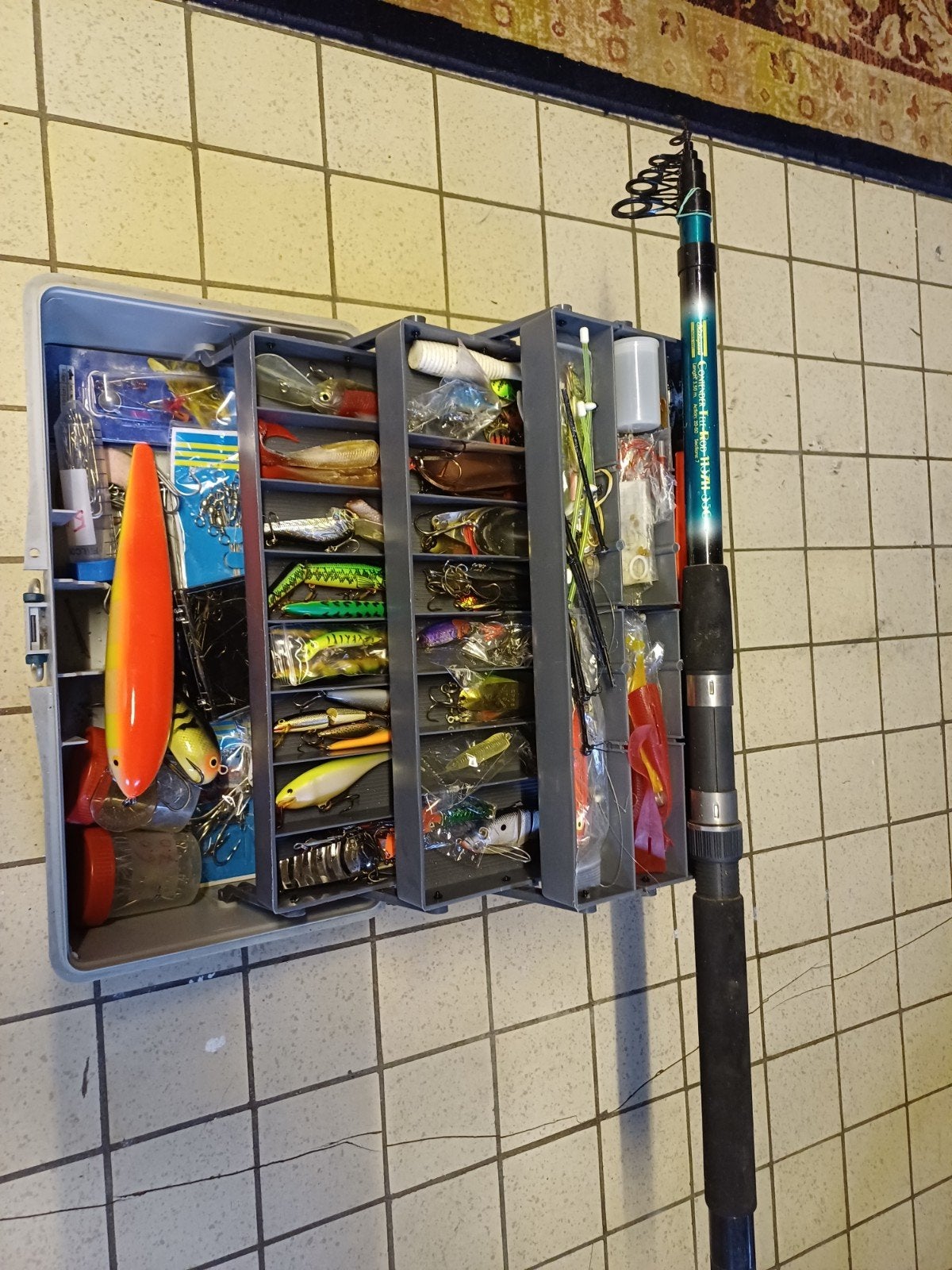 snoekhengel (telescopisch) +koffer met kunstaas, Ophalen, Kunstaas