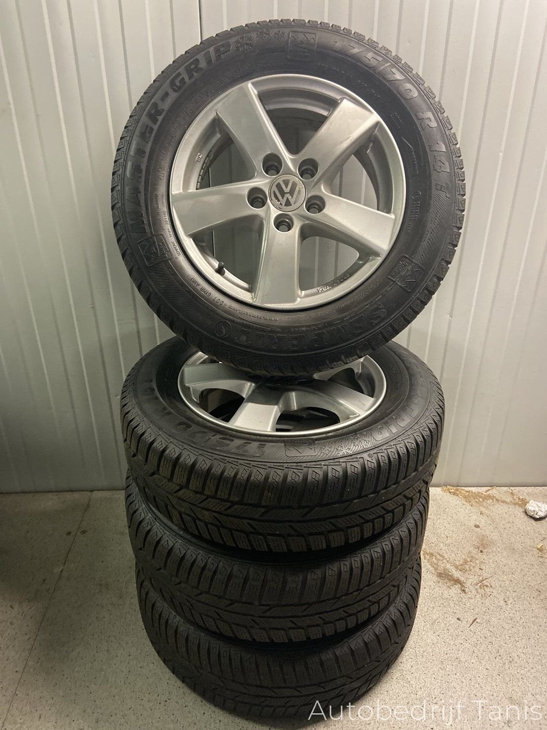 Volkswagen Polo BJ 2018 Semperit 175/70/R14 Winter, Auto-onderdelen, Banden en Velgen, Ophalen, 14 inch, Gebruikt, -