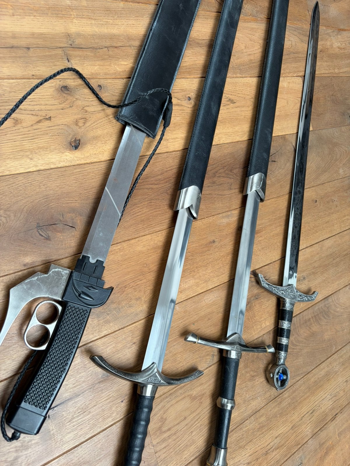 Lot épée de décoration, Verzamelen, Overige Verzamelen, Ophalen, Zo goed als nieuw