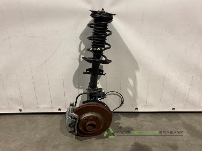 Suspension de roue avant gauche d'un Renault Megane, Renault, -, 3 mois de garantie, Utilisé