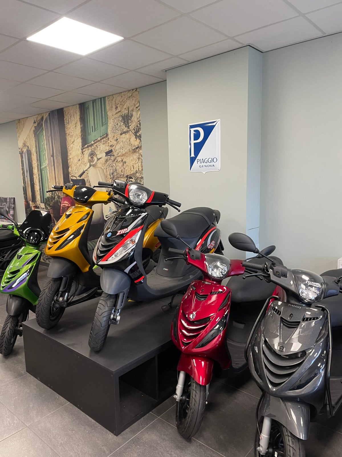 Groot aanbod Piaggio zip 2takt en 4takt mer garantie!, Zip, Comme neuf, Classe B (45 km/h), Enlèvement