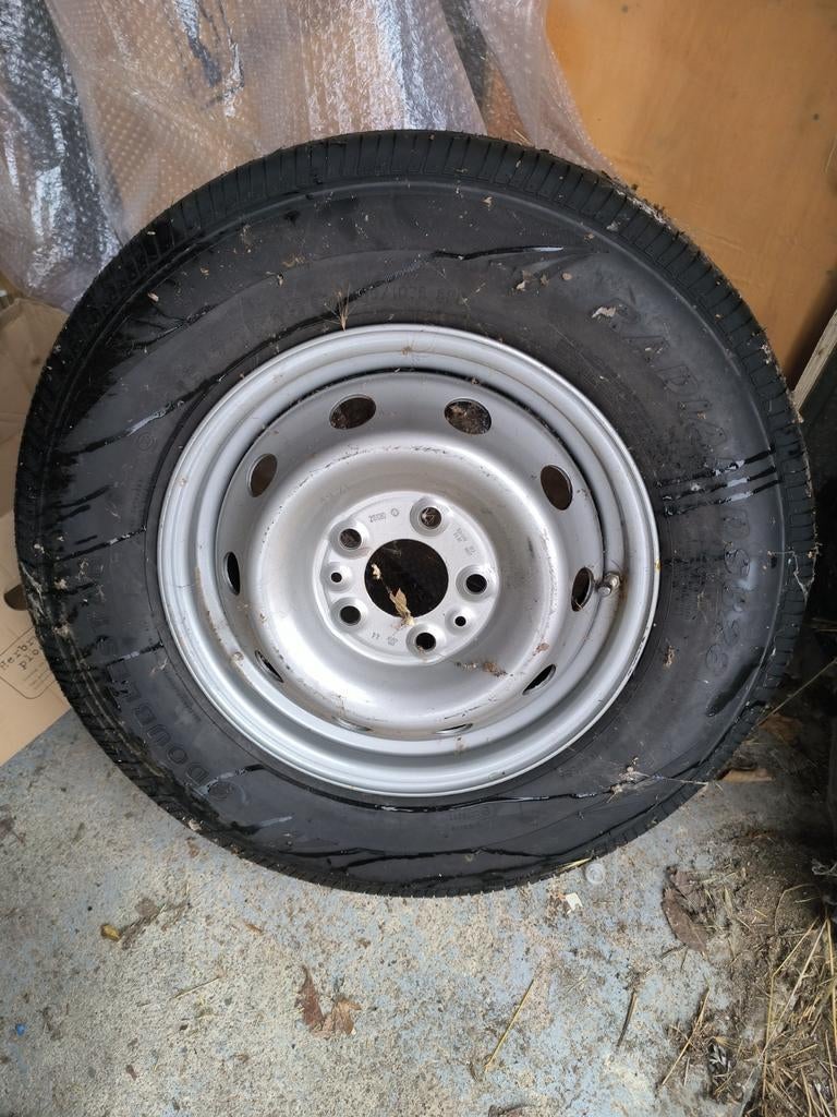 Reservewiel voor motorhome Ducato/ Jumper 215 70 r 15, Ophalen