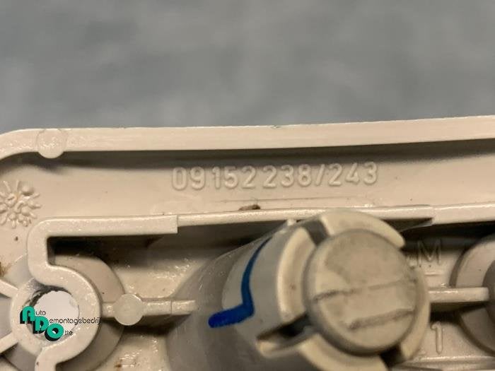 Zonneklep van een Opel Astra, Gebruikt, -, -, Opel