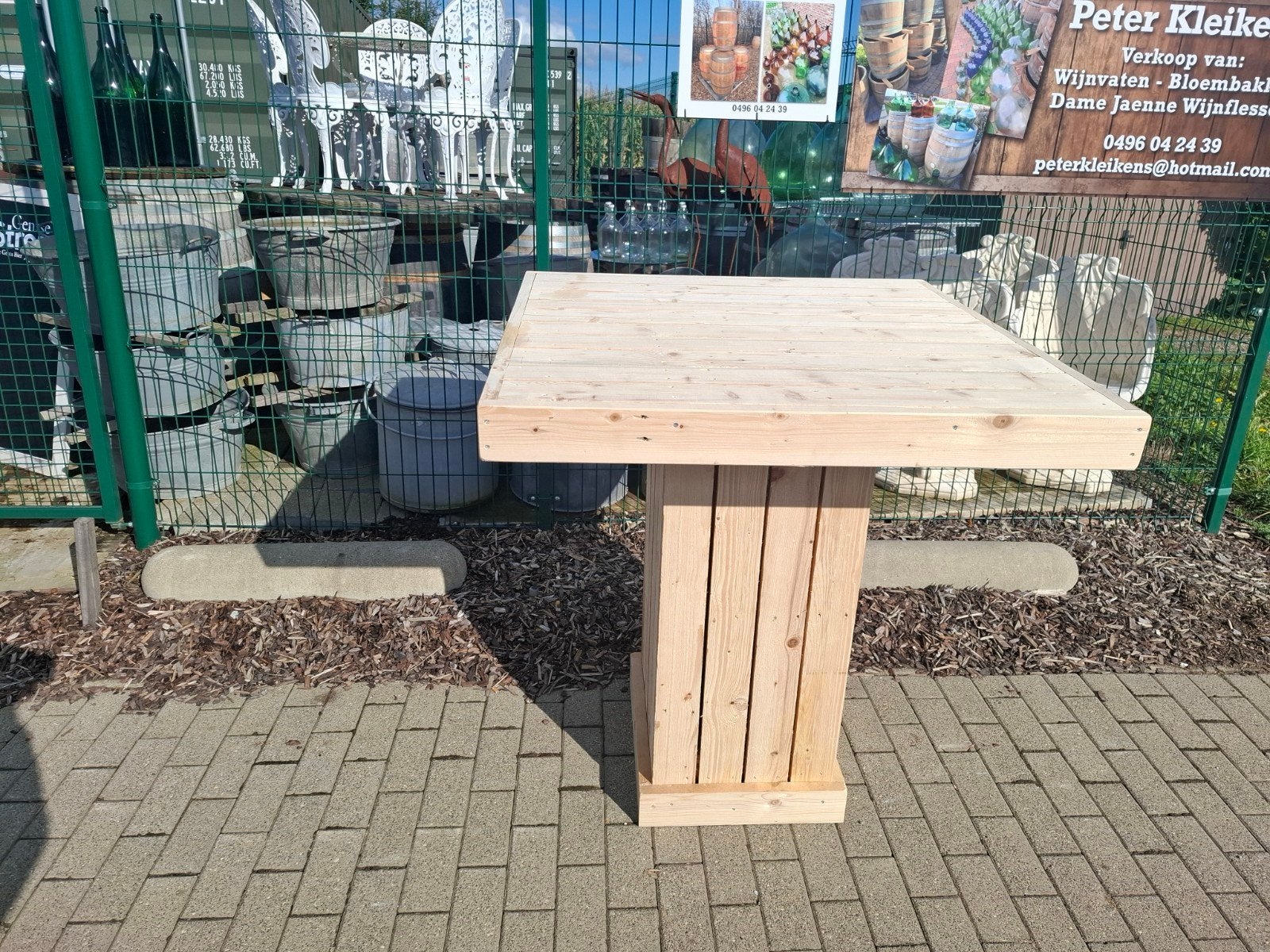 table de jardin en bois et chaises de jardin assorties ! trè, Jardin & Terrasse, Tables de jardin, Enlèvement, Bois