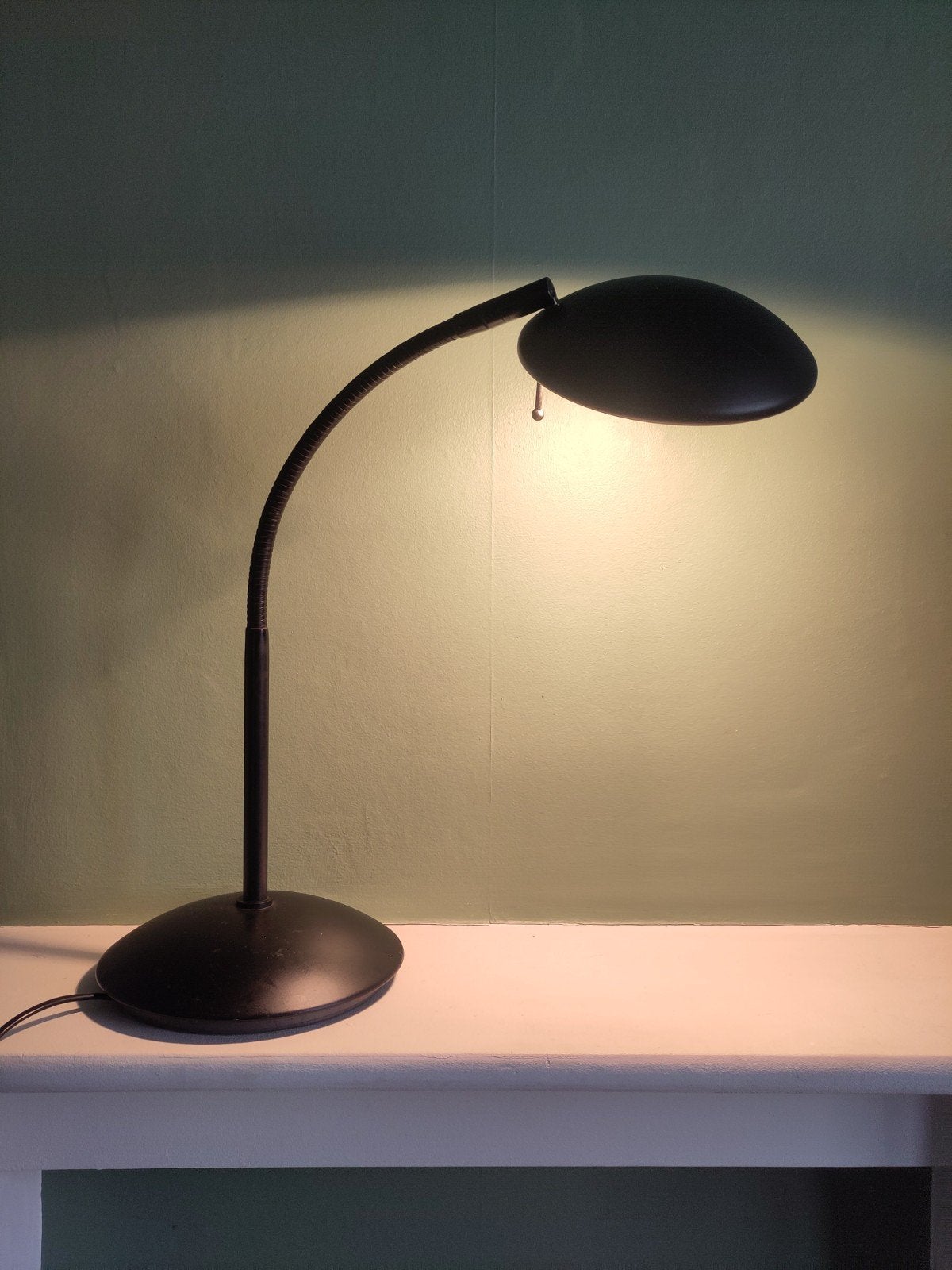 Jolie lampe de bureau sobre, Noir, Enlèvement, Lampe de bureau, Industriel