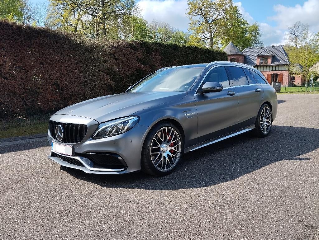 Mercedes C63s AMG - lichte vracht, Auto's, Mercedes-Benz, Particulier, C-Klasse, ABS, Achteruitrijcamera, Adaptieve lichten, Adaptive Cruise Control