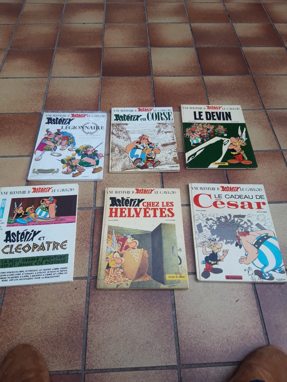Asterix stripboek set van 22, Ophalen