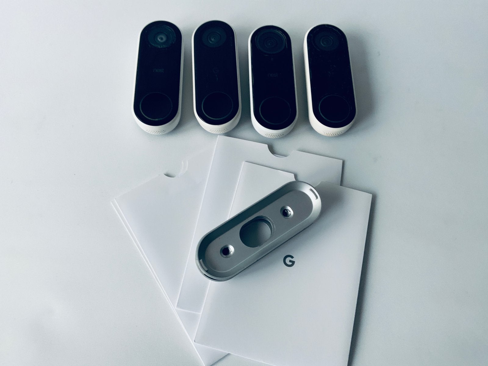 4 x sonnette intelligente Nest Hello avec caméra, Maison & Meubles, Enlèvement ou Envoi, Capteur de détection de mouvement, Utilisé