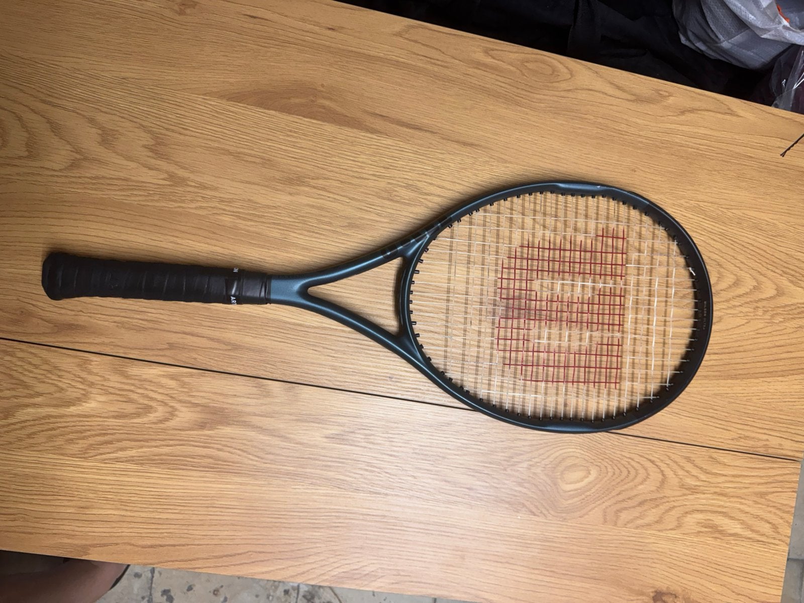 Raquette Tennis Wilson Ultra Team (280g - Cordée - Bon état), Enlèvement, Comme neuf, Raquette, Wilson