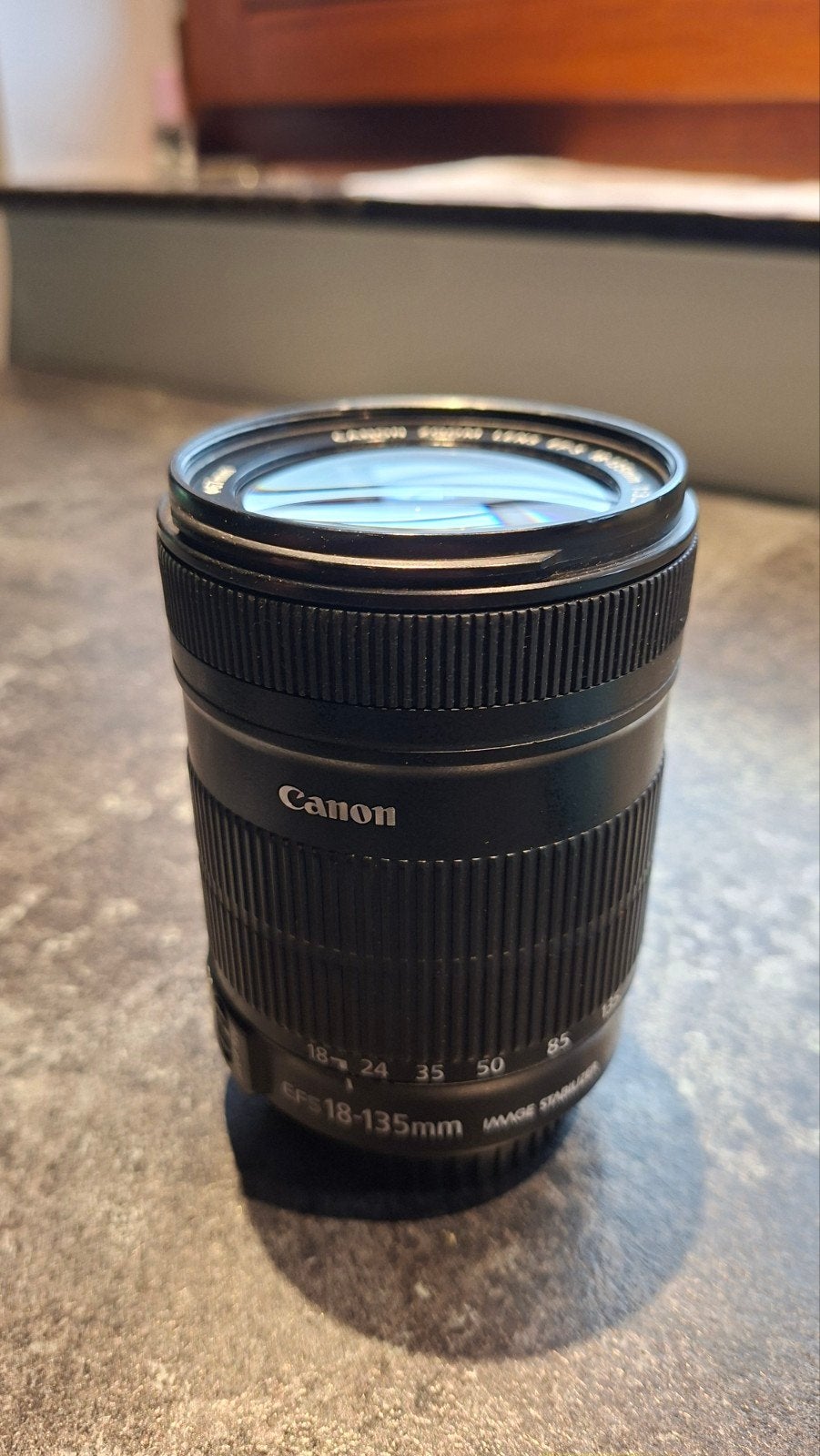 Canon EFS 18-135 mm lens, TV, Hi-fi & Vidéo, Enlèvement ou Envoi, Canon, Canon EF-S, Autofocus