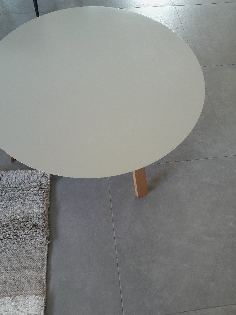 Ronde lichtgrijze salontafel - 90 cm, Ophalen, Gebruikt, Rond, 50 tot 100 cm
