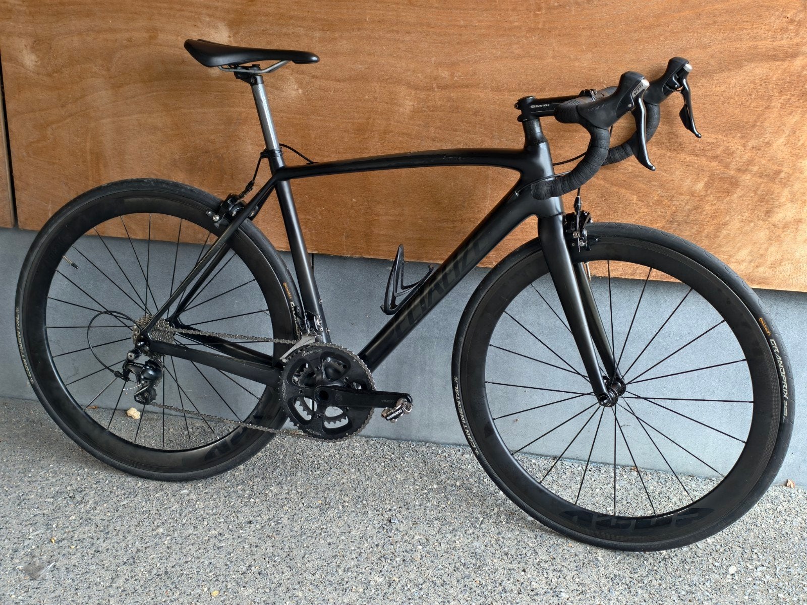 Vélo de route Specialized Tarmac SL6 carbone black, Vélos & Vélomoteurs, Enlèvement