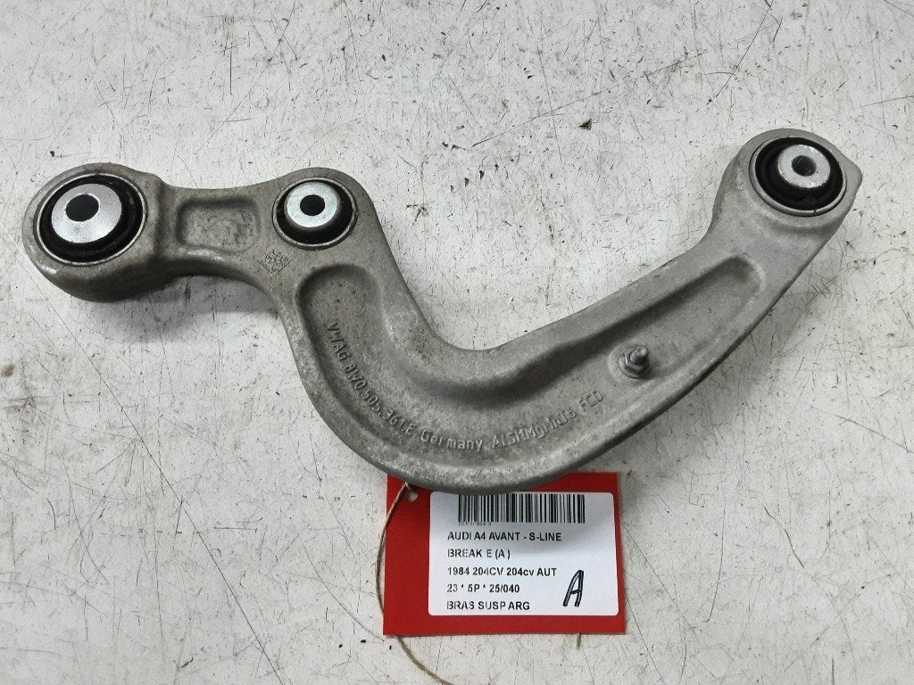 BRAS DE SUSPENSION ARRIÈRE GAUCHE Audi A4 Avant (B9), Auto-Union-Straße  1,
85057  Ingolstadt, DE, Info@audi.de, Audi, Utilisé