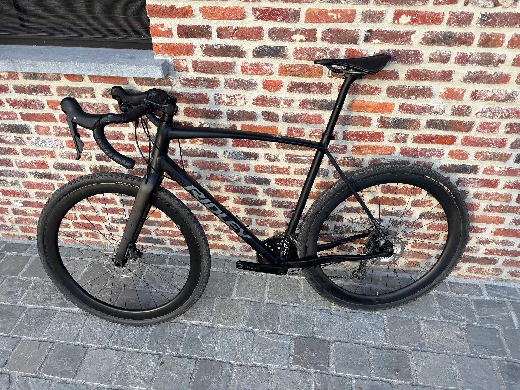 Ridley Kanzo Un vélo de gravel avec paire de roues de route, Enlèvement, Comme neuf, Hommes