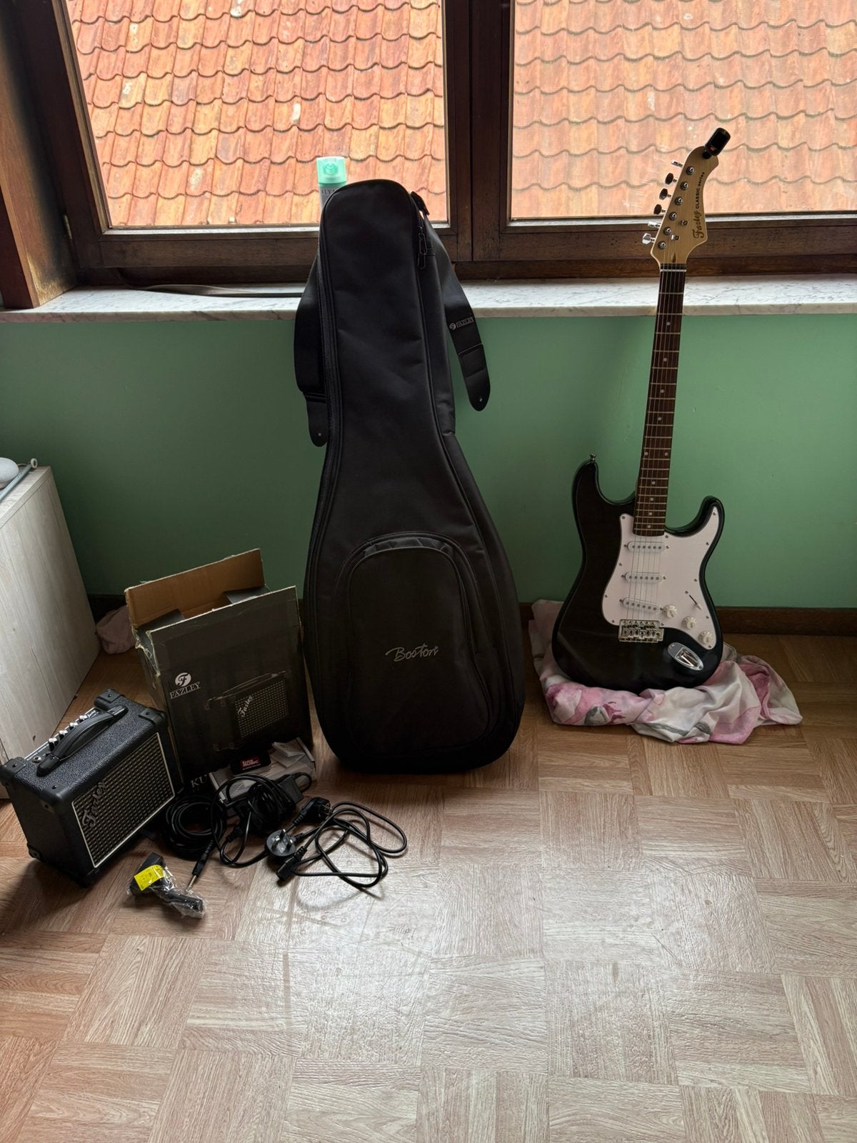 Elektrische gitaar, Autres marques, Enlèvement, Solid body, Avec ampli