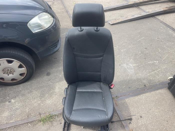 Stoel rechts van een BMW 3-Serie, Gebruikt, -, -, Ophalen of Verzenden
